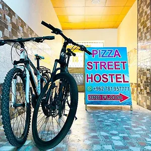 Pizza Street Hostel